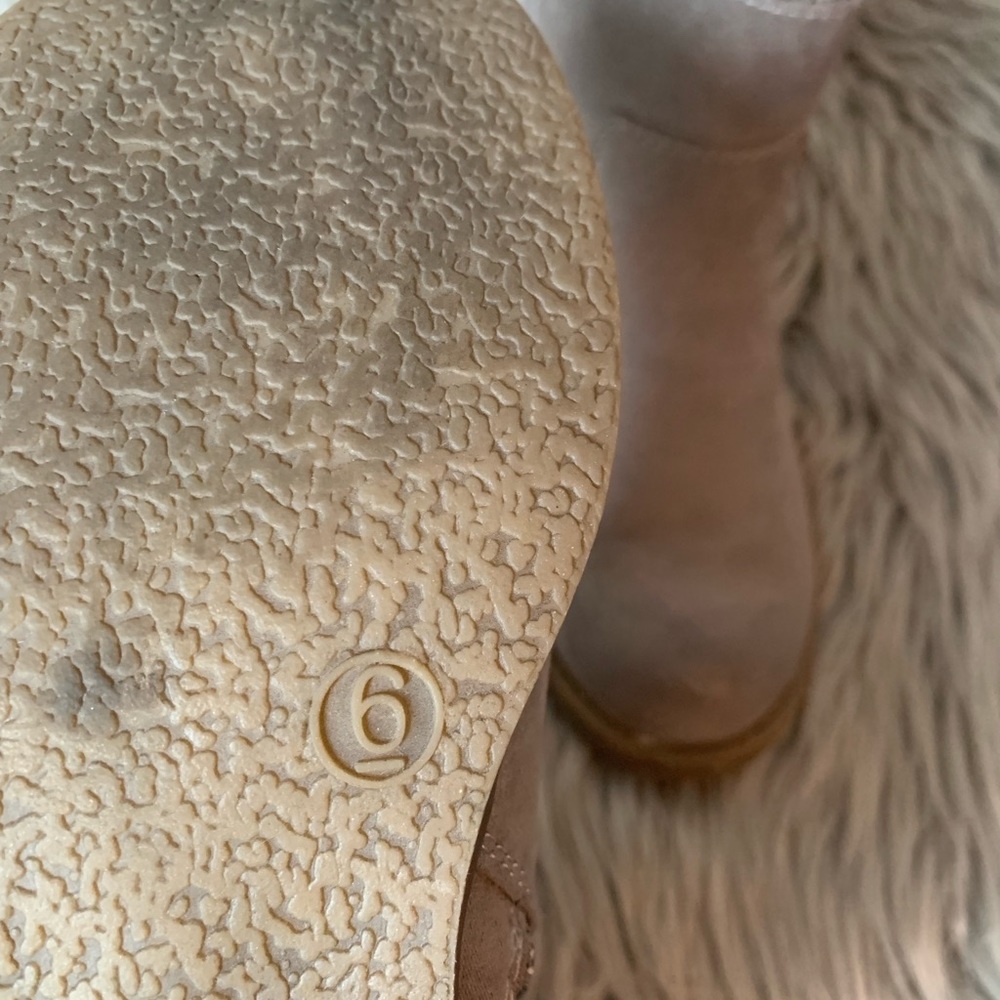 Natural Reflection Mini boots - Picture 3 of 4